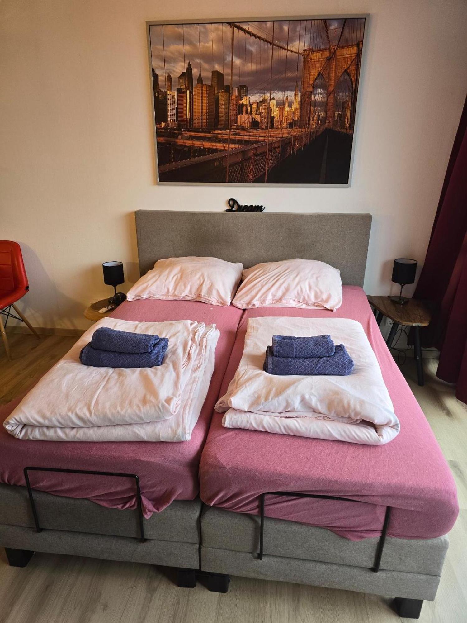 Cityapartments Mh Mülheim an der Ruhr Esterno foto